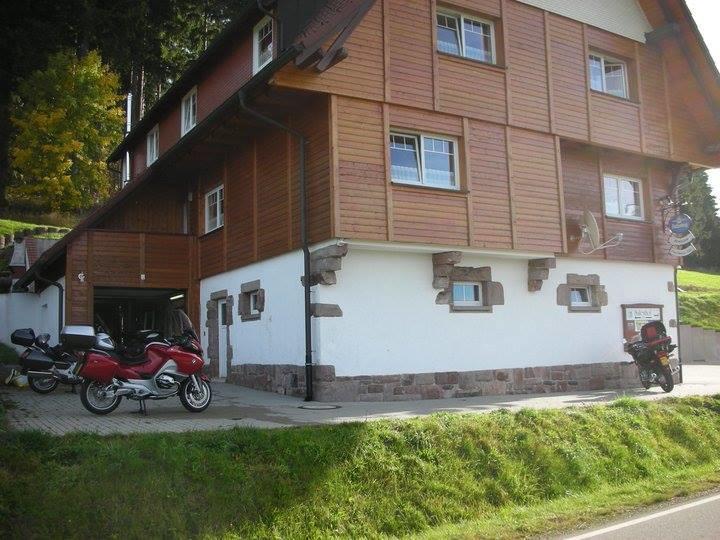 Pension Forsthaus Taele - Das Gaestehaus Vom Schwarzwaldgasthaus Salenhof ティティゼー・ノイシュタット エクステリア 写真