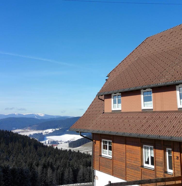 Pension Forsthaus Taele - Das Gaestehaus Vom Schwarzwaldgasthaus Salenhof ティティゼー・ノイシュタット エクステリア 写真